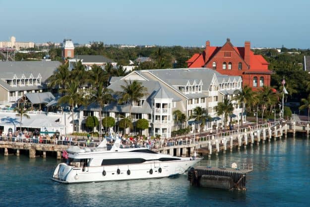 You can not see Cuba from Key West, not even from this beautiful marina, at night. 